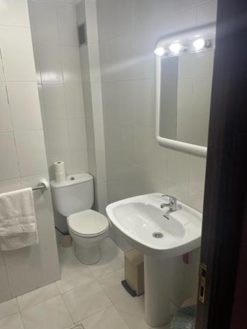 טואי Albergue Hostal Sao Telmo מראה חיצוני תמונה