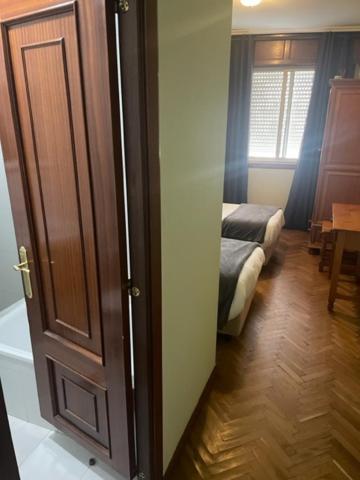 טואי Albergue Hostal Sao Telmo מראה חיצוני תמונה