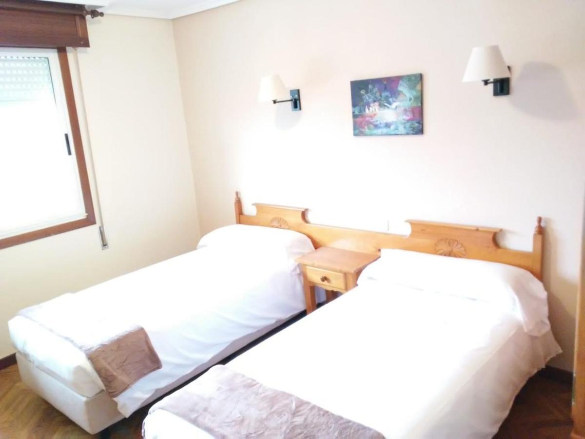 טואי Albergue Hostal Sao Telmo מראה חיצוני תמונה